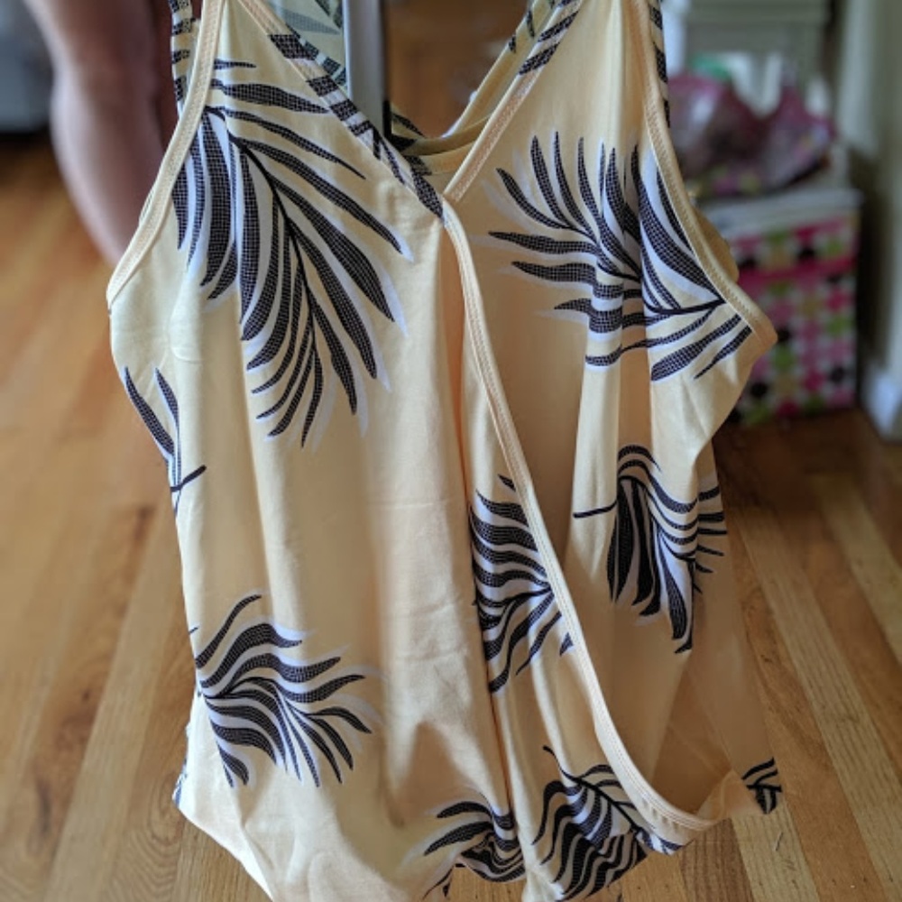 AlvaQ Boho Palm Leaf Tank